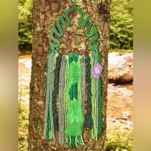 Green Feather Dreamcatcher Wall Hanging